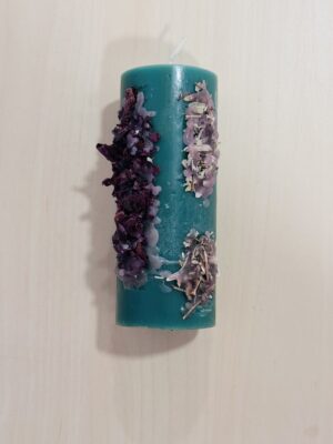 Velón verde ritualizado