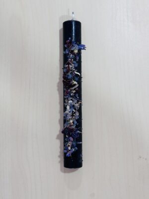 Vela negra ritualizada